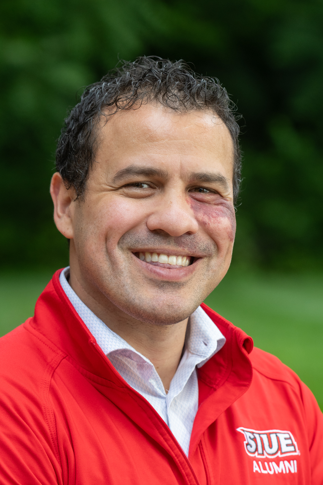 A portrait photo of Raffi Mikaelian