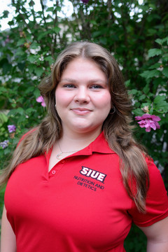A portrait photo of Kylie Erwin