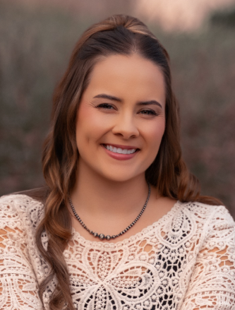 A portrait photo of Brianna Walsh