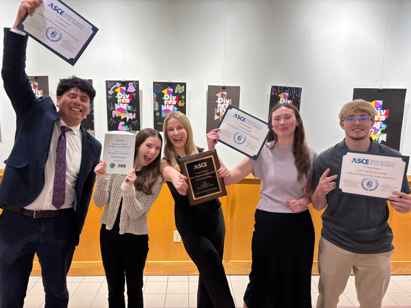 SIUE Civil Engineering students show off their awards