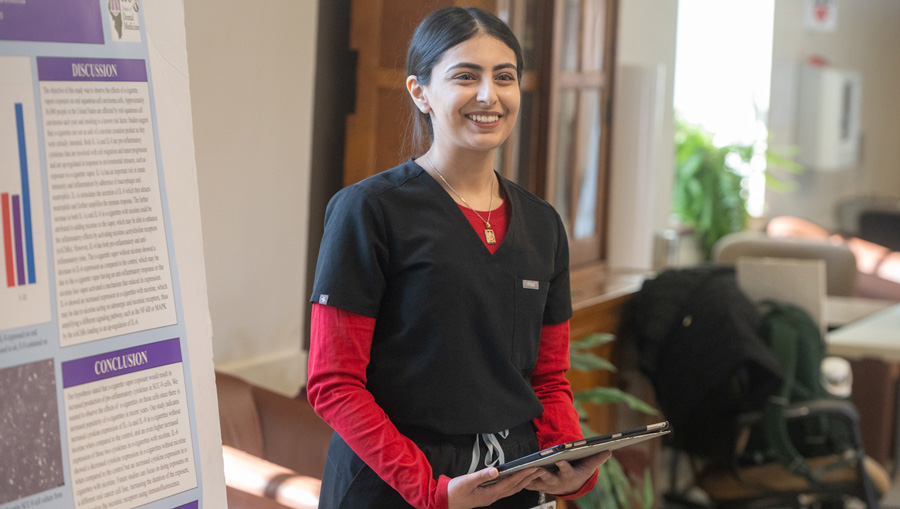 SIUE nursing student