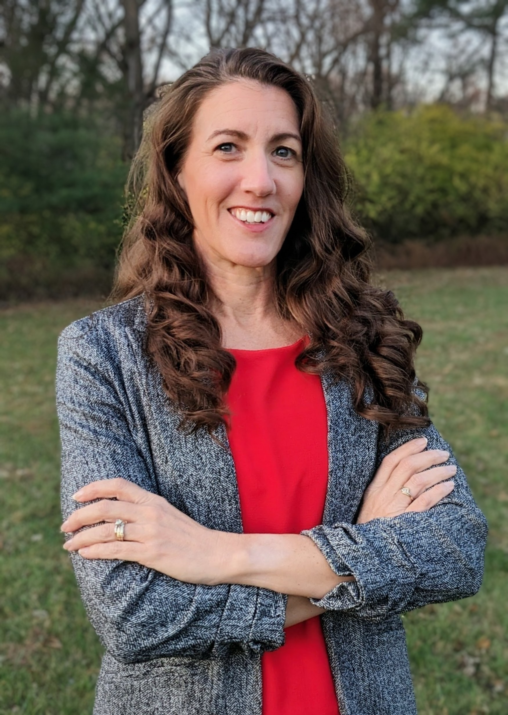 A portrait photo of Jennifer Hagedorn