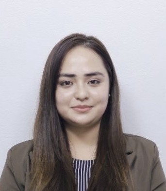 A portrait photo of Pooja 