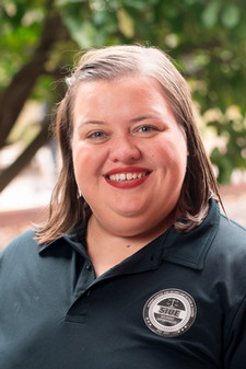 Liz advisor 25-26