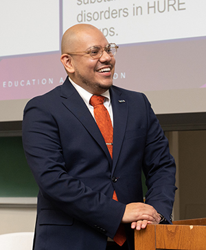 Omar Escontrías, PhD, PH, MPH, was the guest speaker at SIU SDM’s Research Day.