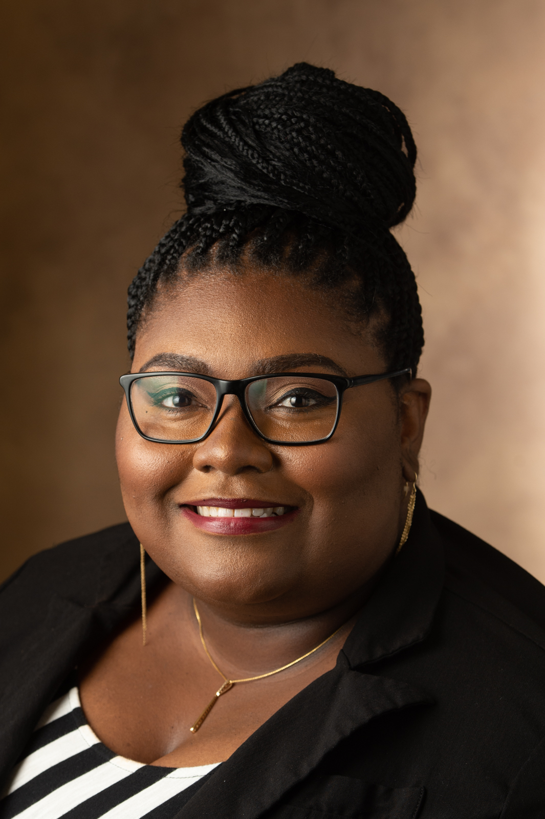 A portrait photo of Myjal Garner, DNP, APRN, FNP-C