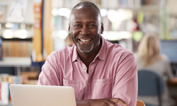 SIUE student working at a computer