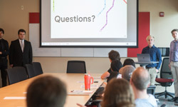 SIUE students presenting in a class.