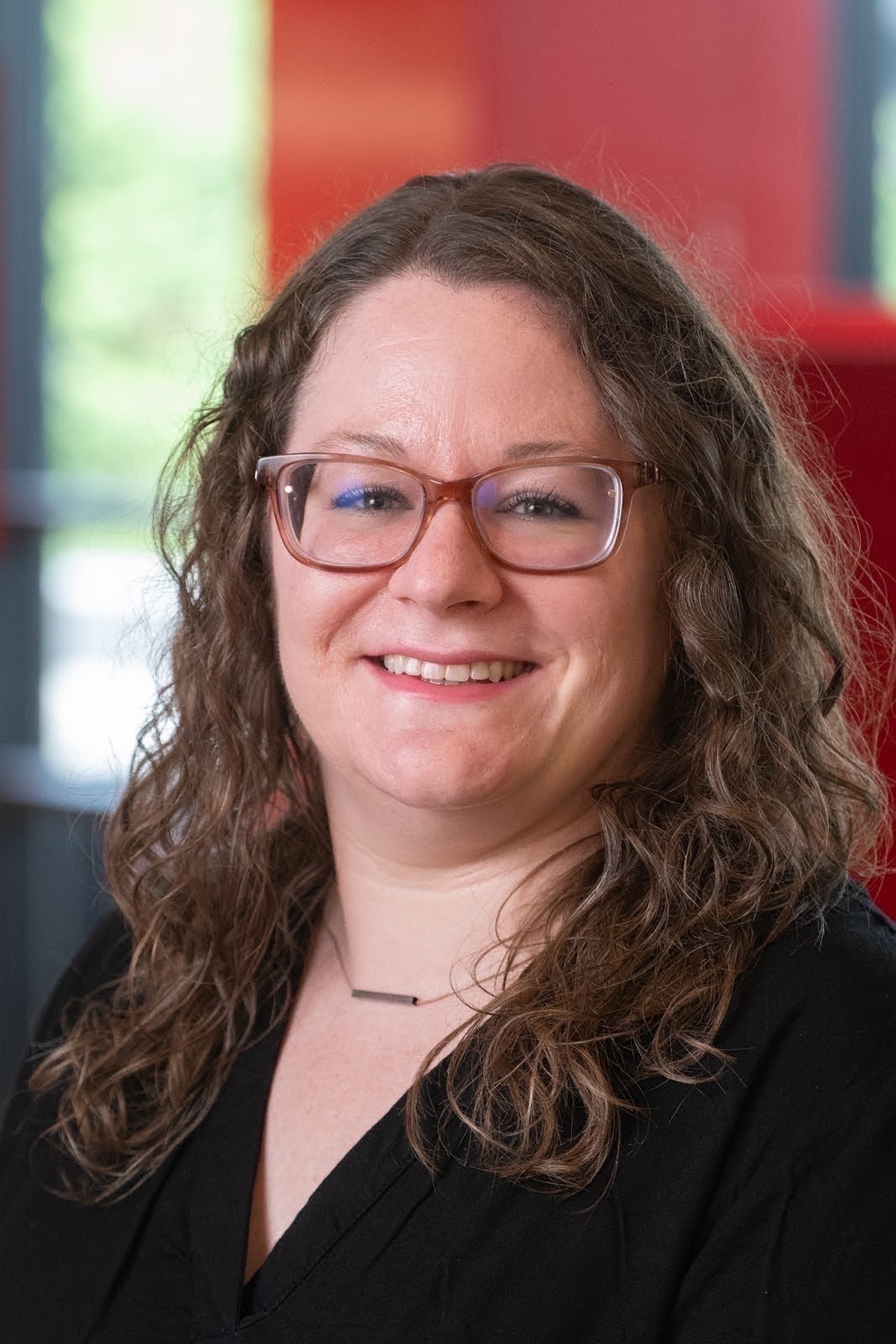 A portrait photo of Sandy Koertge