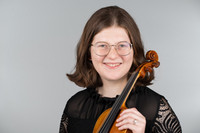 A portrait photo of Gracie Hayes